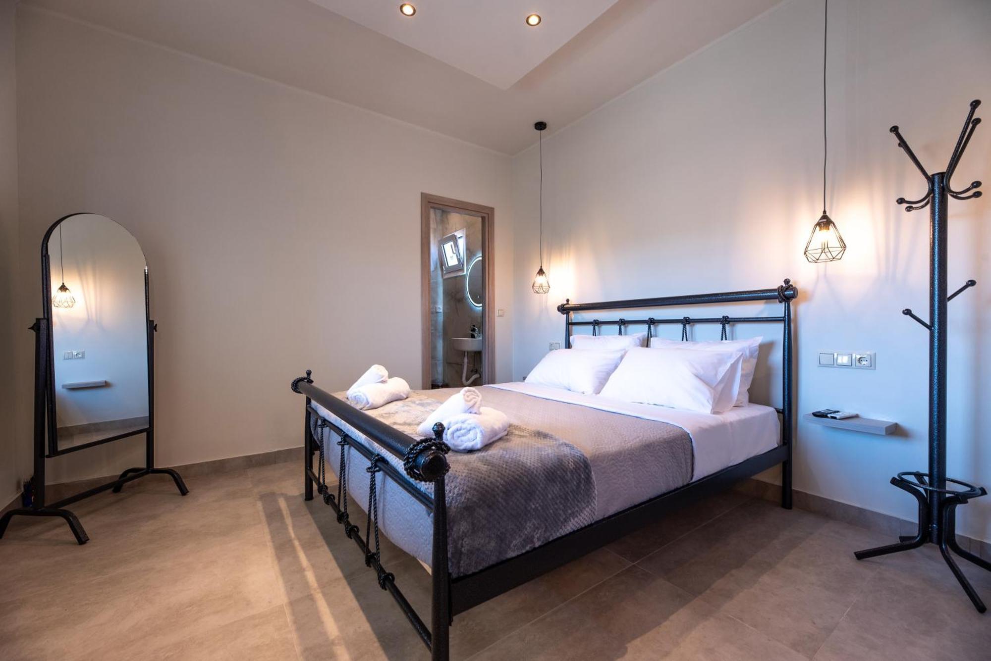 Demi'S Apartments Near Athen'S Airport Artemida  Exterior foto