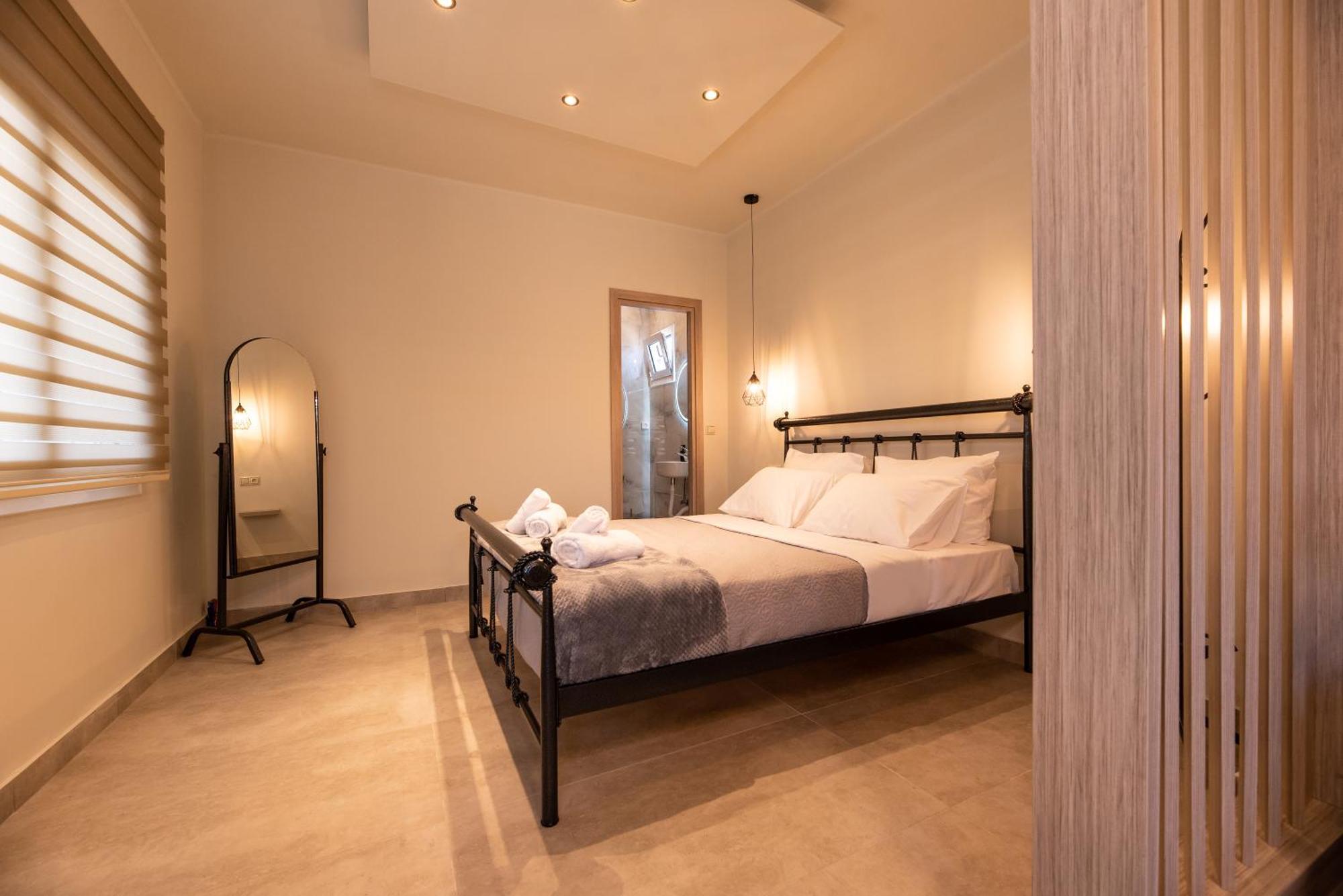 Demi'S Apartments Near Athen'S Airport Artemida  Exterior foto
